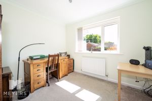 Photo 16- click for photo gallery